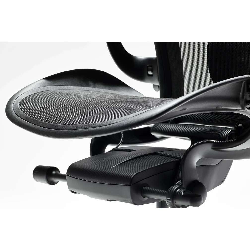 Herman Miller Aeron graphite veľkosť C