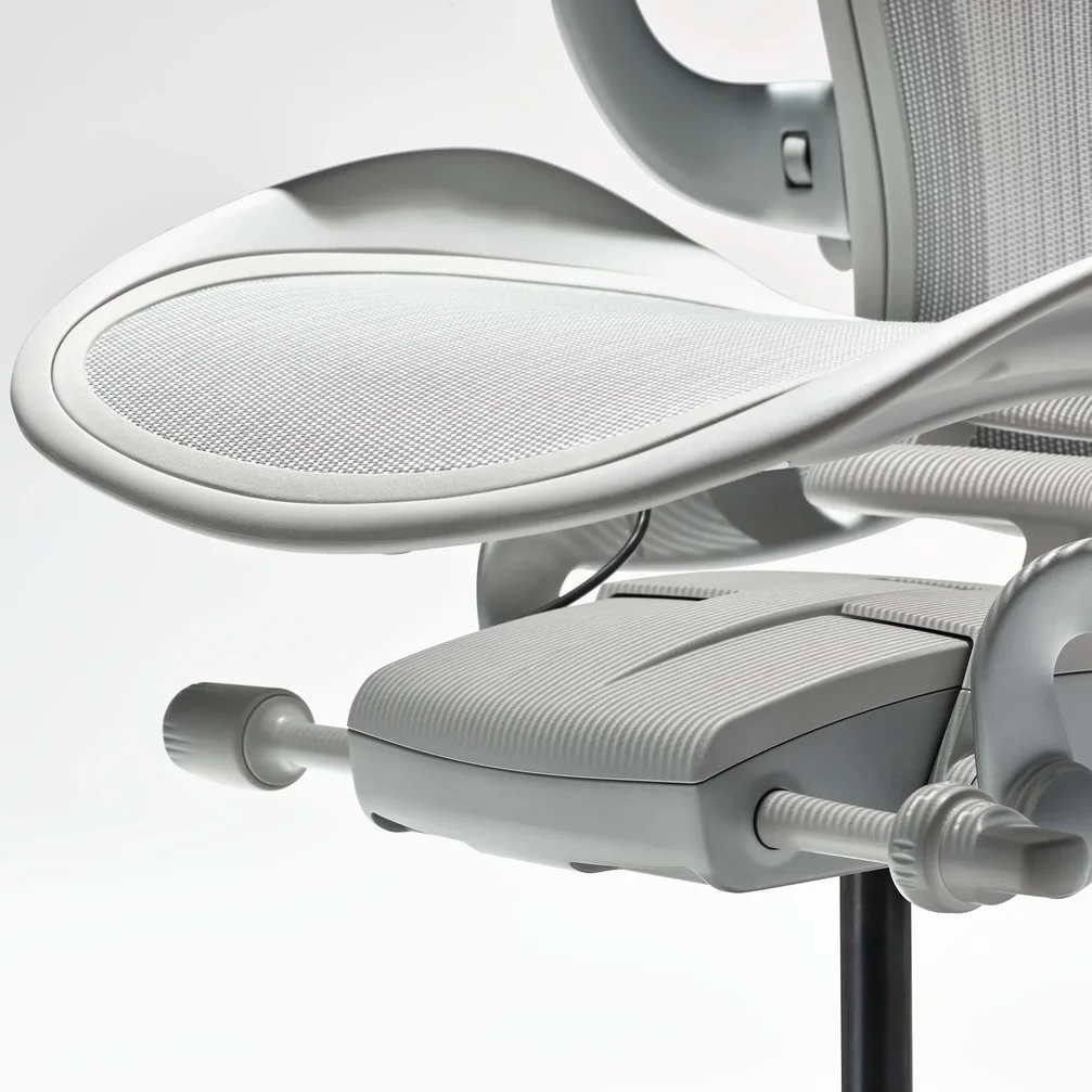 Herman Miller Aeron mineral veľkosť B