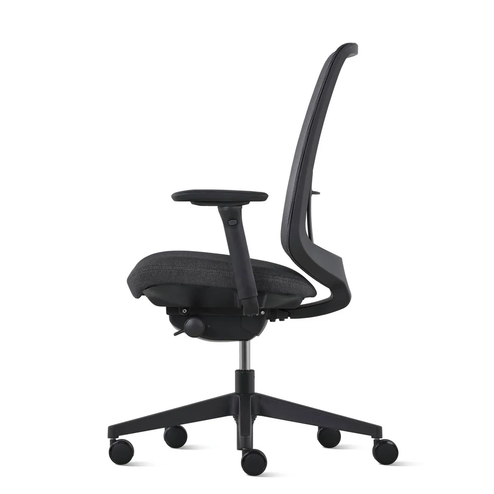 Herman Miller Verus black